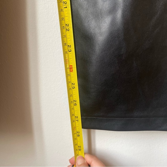 Abercrombie & Fitch the 90s straight ultra high rise curve love Leather Jeans - Picture 6 of 6